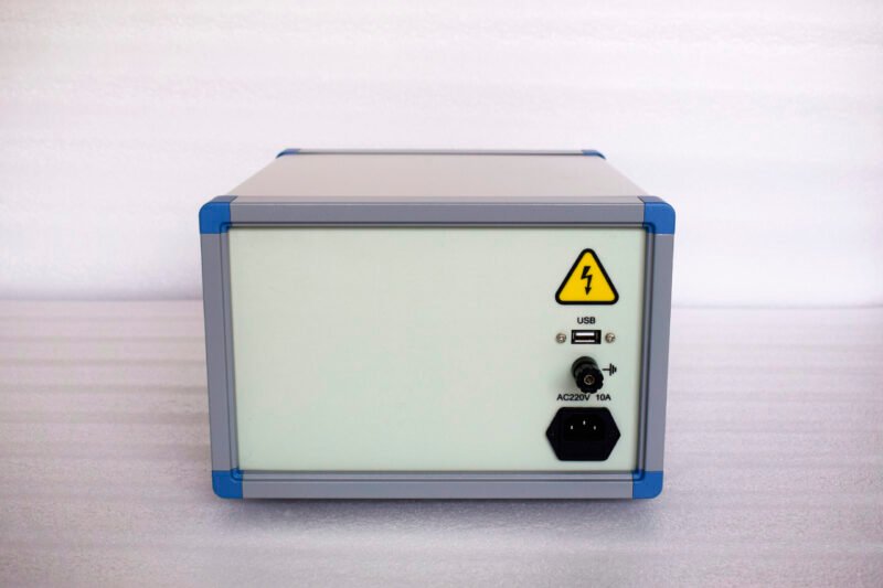 背面 XWE-8002A Sweep Frequency Response Analyzer
